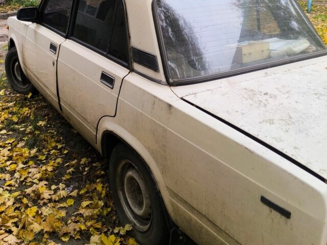 Бежевий ВАЗ 2107, об'ємом двигуна 0 л та пробігом 300 тис. км за 700 $, фото 4 на Automoto.ua