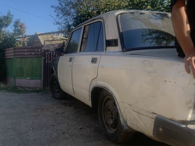 Бежевый ВАЗ 2107, объемом двигателя 1.5 л и пробегом 200 тыс. км за 362 $, фото 2 на Automoto.ua