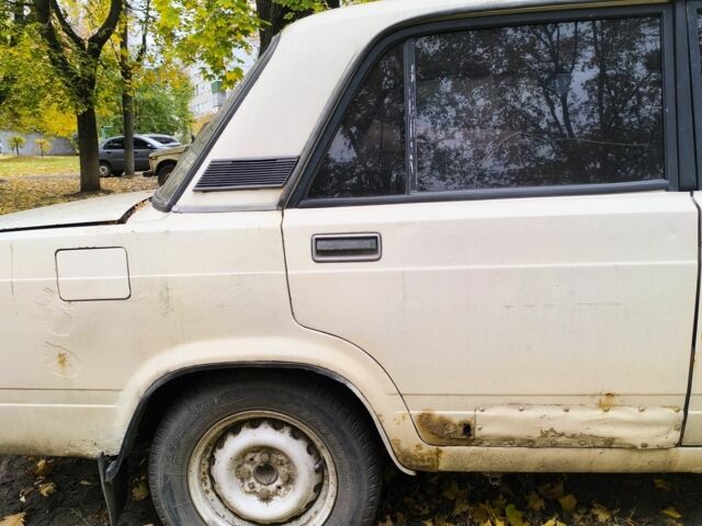 Бежевий ВАЗ 2107, об'ємом двигуна 0 л та пробігом 300 тис. км за 700 $, фото 2 на Automoto.ua