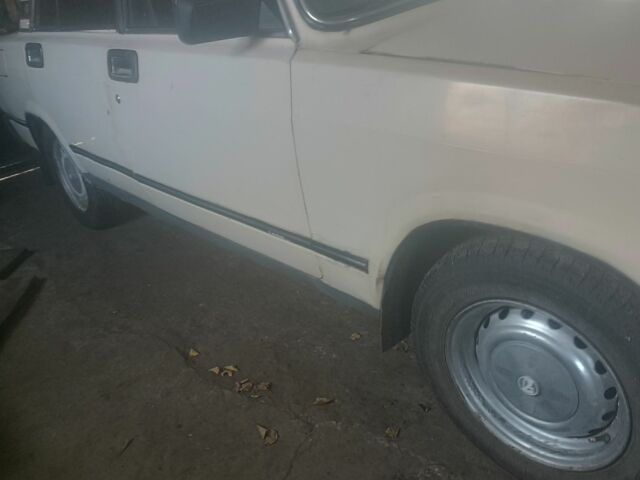 Бежевий ВАЗ 2107, об'ємом двигуна 1.5 л та пробігом 100 тис. км за 955 $, фото 7 на Automoto.ua