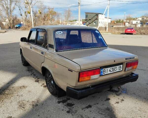 Бежевый ВАЗ 2107, объемом двигателя 1.5 л и пробегом 150 тыс. км за 1500 $, фото 2 на Automoto.ua
