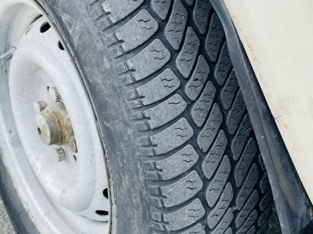 Бежевый ВАЗ 2107, объемом двигателя 1.3 л и пробегом 130 тыс. км за 600 $, фото 5 на Automoto.ua