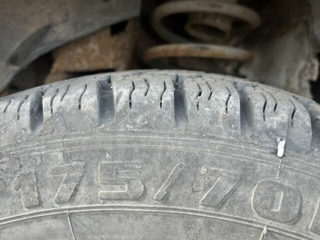 Бежевый ВАЗ 2107, объемом двигателя 1.5 л и пробегом 80 тыс. км за 339 $, фото 5 на Automoto.ua