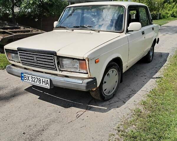 Бежевый ВАЗ 2107, объемом двигателя 1.45 л и пробегом 67 тыс. км за 650 $, фото 1 на Automoto.ua