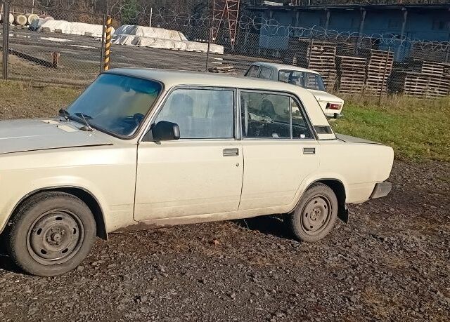 Бежевый ВАЗ 2107, объемом двигателя 1.5 л и пробегом 41 тыс. км за 550 $, фото 1 на Automoto.ua