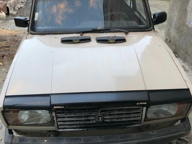 Бежевый ВАЗ 2107, объемом двигателя 1.3 л и пробегом 50 тыс. км за 358 $, фото 6 на Automoto.ua