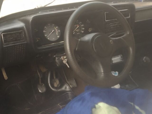 Бежевый ВАЗ 2107, объемом двигателя 1.3 л и пробегом 36 тыс. км за 547 $, фото 7 на Automoto.ua