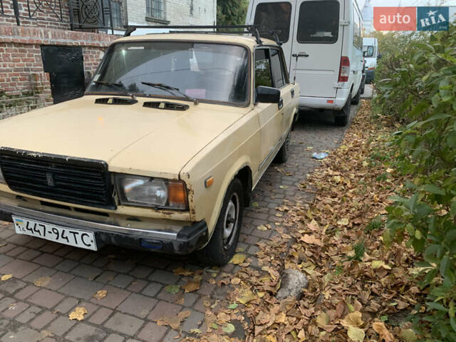 Бежевый ВАЗ 2107, объемом двигателя 1.5 л и пробегом 30 тыс. км за 350 $, фото 1 на Automoto.ua