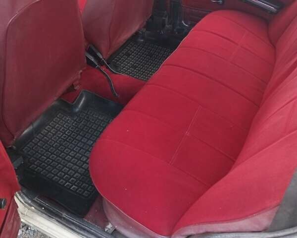 Бежевий ВАЗ 2107, об'ємом двигуна 0 л та пробігом 200 тис. км за 500 $, фото 1 на Automoto.ua