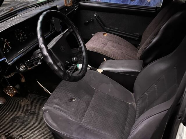 Бежевый ВАЗ 2107, объемом двигателя 1.3 л и пробегом 3 тыс. км за 336 $, фото 3 на Automoto.ua