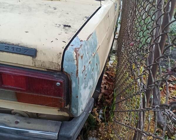 Бежевый ВАЗ 2107, объемом двигателя 1.3 л и пробегом 90 тыс. км за 550 $, фото 5 на Automoto.ua