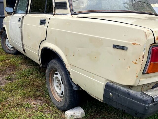 Бежевый ВАЗ 2107, объемом двигателя 1.5 л и пробегом 0 тыс. км за 500 $, фото 6 на Automoto.ua