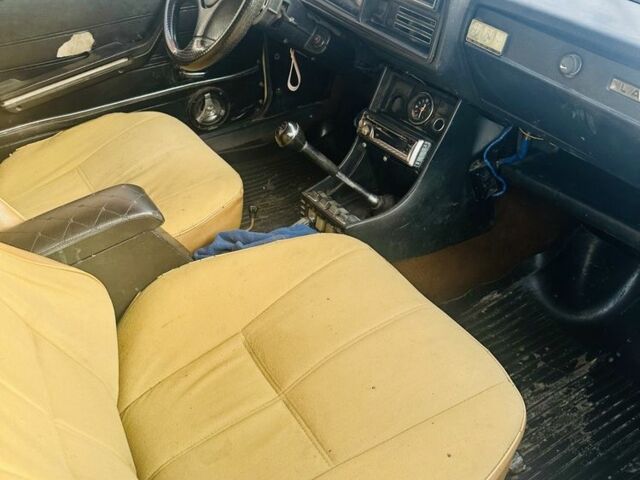 Бежевый ВАЗ 2107, объемом двигателя 1 л и пробегом 300 тыс. км за 381 $, фото 5 на Automoto.ua