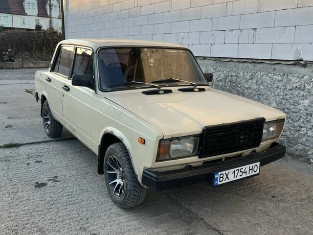 Бежевий ВАЗ 2107, об'ємом двигуна 1.5 л та пробігом 80 тис. км за 739 $, фото 1 на Automoto.ua