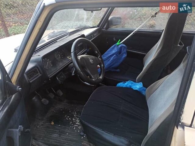 Бежевый ВАЗ 2107, объемом двигателя 1.3 л и пробегом 90 тыс. км за 550 $, фото 4 на Automoto.ua