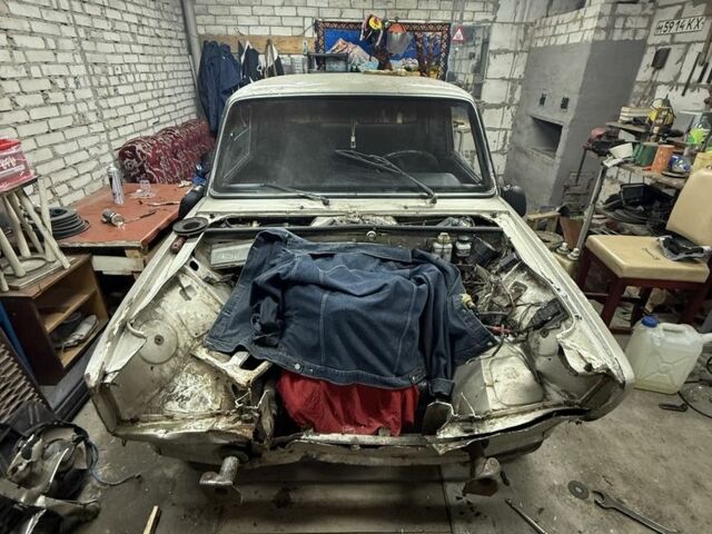 Бежевый ВАЗ 2107, объемом двигателя 1.3 л и пробегом 100 тыс. км за 336 $, фото 2 на Automoto.ua