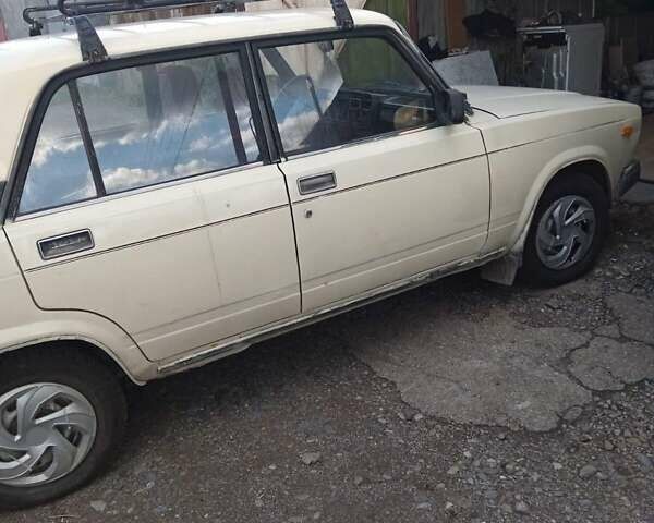 Бежевий ВАЗ 2107, об'ємом двигуна 0 л та пробігом 200 тис. км за 500 $, фото 5 на Automoto.ua