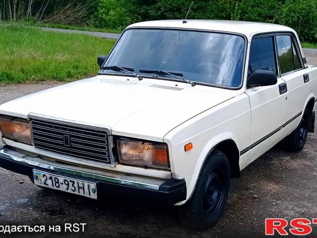 Бежевый ВАЗ 2107, объемом двигателя 1.5 л и пробегом 136 тыс. км за 999 $, фото 1 на Automoto.ua