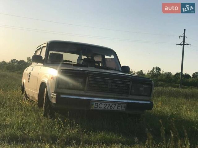 Бежевый ВАЗ 2107, объемом двигателя 1.5 л и пробегом 93 тыс. км за 950 $, фото 2 на Automoto.ua