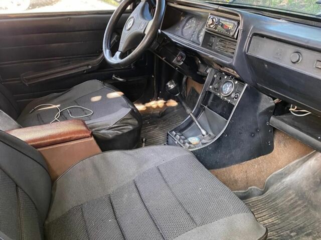 Бежевий ВАЗ 2107, об'ємом двигуна 0 л та пробігом 200 тис. км за 800 $, фото 3 на Automoto.ua