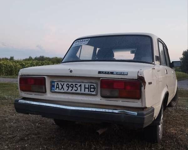 Бежевый ВАЗ 2107, объемом двигателя 1.3 л и пробегом 234 тыс. км за 400 $, фото 2 на Automoto.ua