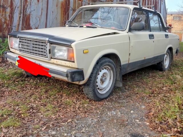 Бежевый ВАЗ 2107, объемом двигателя 0 л и пробегом 92 тыс. км за 850 $, фото 1 на Automoto.ua