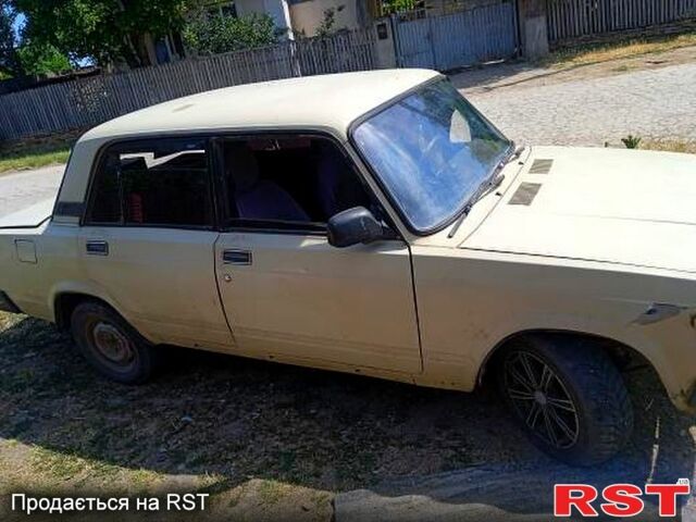 Бежевый ВАЗ 2107, объемом двигателя 1.5 л и пробегом 0 тыс. км за 400 $, фото 1 на Automoto.ua