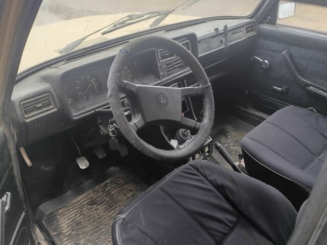 Бежевый ВАЗ 2107, объемом двигателя 1.5 л и пробегом 1000 тыс. км за 403 $, фото 5 на Automoto.ua