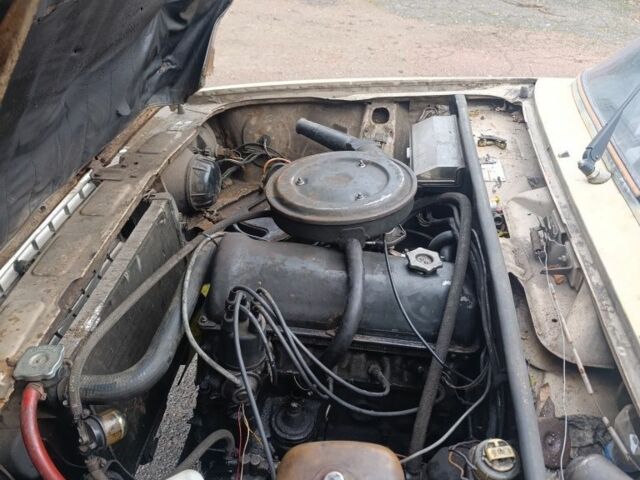 Бежевый ВАЗ 2107, объемом двигателя 1.5 л и пробегом 2 тыс. км за 308 $, фото 7 на Automoto.ua