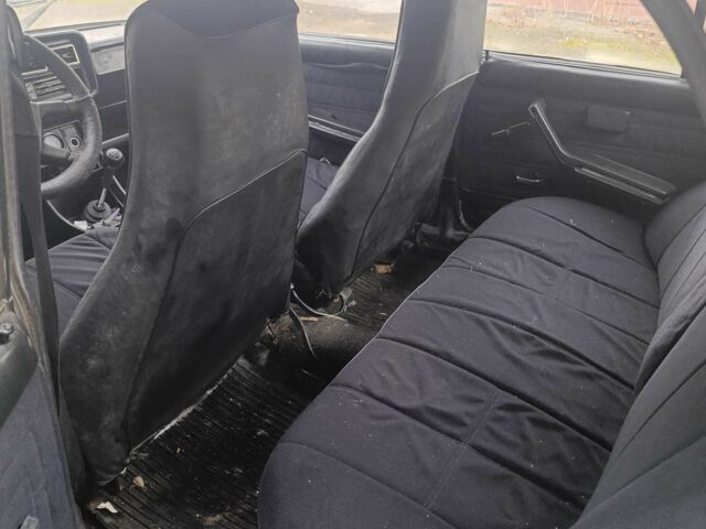 Бежевый ВАЗ 2107, объемом двигателя 1.5 л и пробегом 1000 тыс. км за 403 $, фото 6 на Automoto.ua