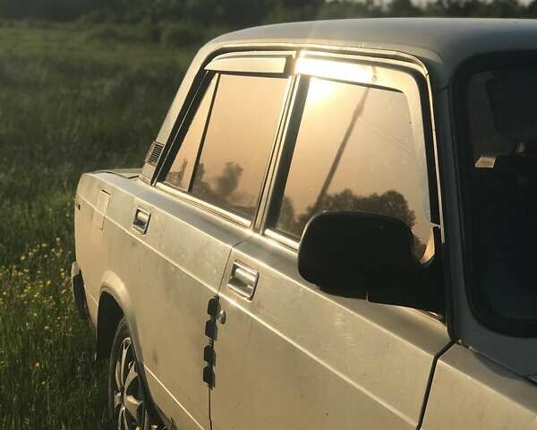 Бежевый ВАЗ 2107, объемом двигателя 1.5 л и пробегом 93 тыс. км за 950 $, фото 1 на Automoto.ua