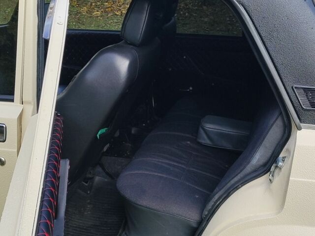 Бежевый ВАЗ 2107, объемом двигателя 0 л и пробегом 42 тыс. км за 1200 $, фото 5 на Automoto.ua