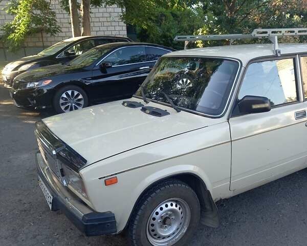 Бежевый ВАЗ 2107, объемом двигателя 1.5 л и пробегом 150 тыс. км за 900 $, фото 8 на Automoto.ua