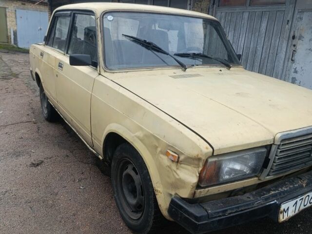 Бежевый ВАЗ 2107, объемом двигателя 1.5 л и пробегом 2 тыс. км за 308 $, фото 1 на Automoto.ua