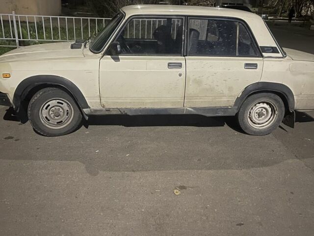 Бежевый ВАЗ 2107, объемом двигателя 1.5 л и пробегом 120 тыс. км за 792 $, фото 1 на Automoto.ua