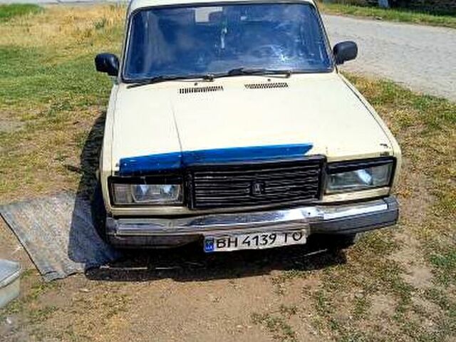 Бежевый ВАЗ 2107, объемом двигателя 1.5 л и пробегом 0 тыс. км за 400 $, фото 2 на Automoto.ua