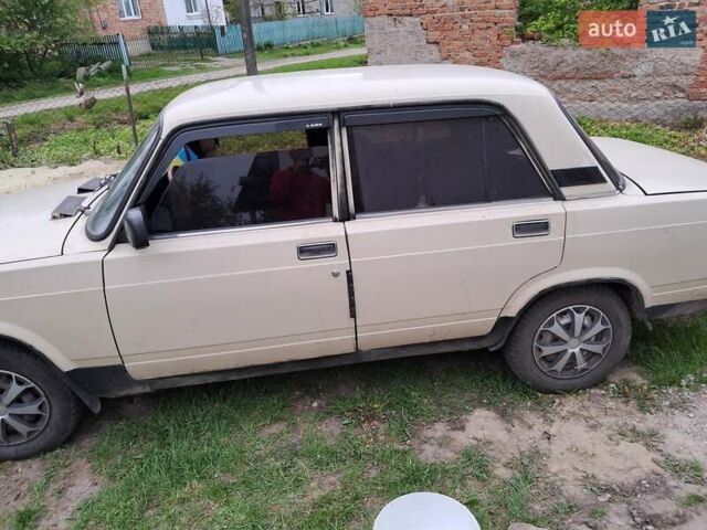 Бежевый ВАЗ 2107, объемом двигателя 1.5 л и пробегом 93 тыс. км за 950 $, фото 5 на Automoto.ua