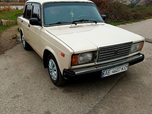 Бежевый ВАЗ 2107, объемом двигателя 1.5 л и пробегом 77 тыс. км за 1100 $, фото 1 на Automoto.ua