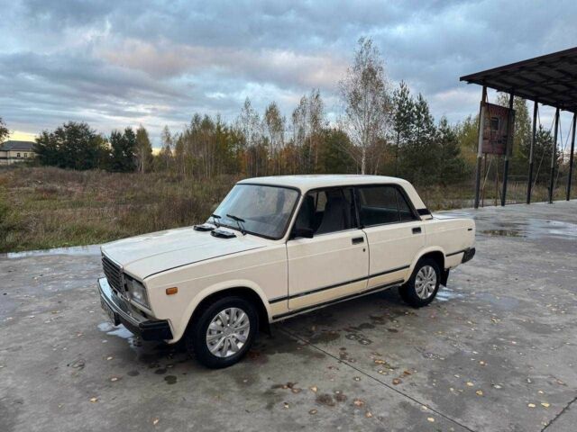 Бежевый ВАЗ 2107, объемом двигателя 1.5 л и пробегом 77 тыс. км за 750 $, фото 1 на Automoto.ua