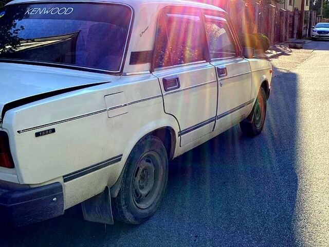 Бежевый ВАЗ 2107, объемом двигателя 1.5 л и пробегом 123 тыс. км за 870 $, фото 2 на Automoto.ua