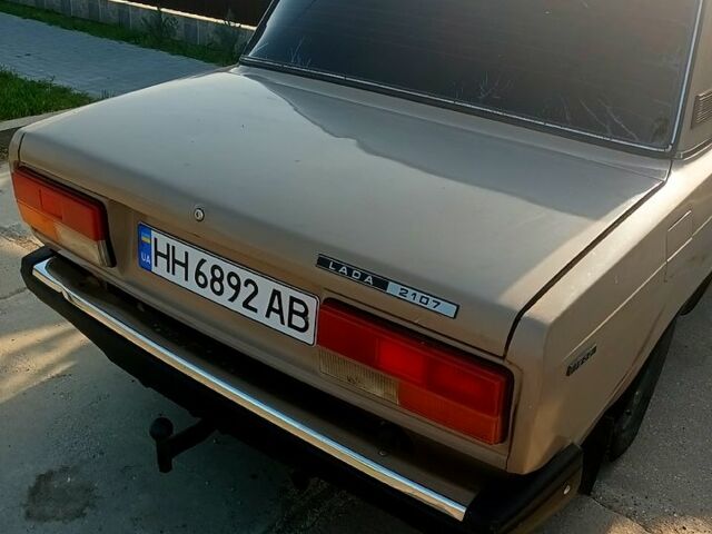Бежевый ВАЗ 2107, объемом двигателя 1.5 л и пробегом 114 тыс. км за 1399 $, фото 2 на Automoto.ua