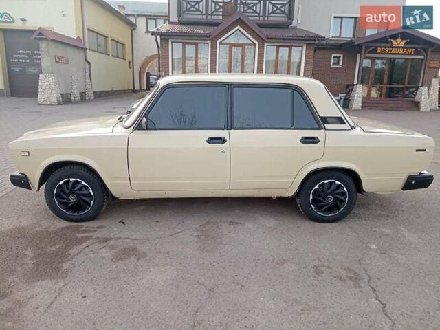 Бежевый ВАЗ 2107, объемом двигателя 1.3 л и пробегом 63 тыс. км за 1200 $, фото 2 на Automoto.ua