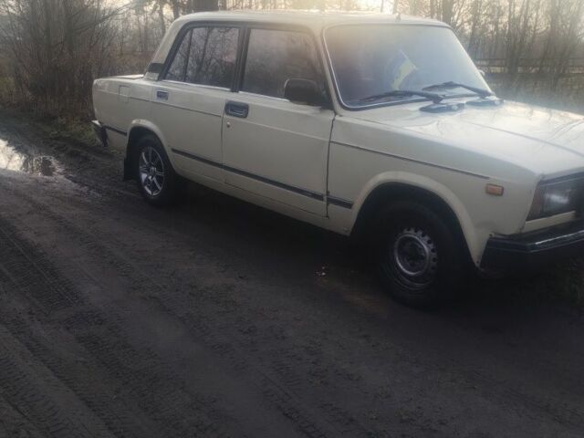 Бежевий ВАЗ 2107, об'ємом двигуна 1.5 л та пробігом 86 тис. км за 670 $, фото 1 на Automoto.ua