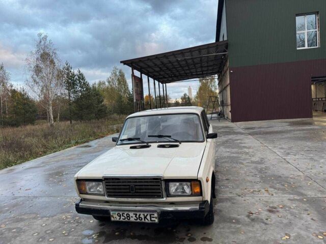 Бежевый ВАЗ 2107, объемом двигателя 1.5 л и пробегом 77 тыс. км за 750 $, фото 4 на Automoto.ua