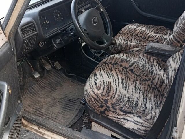 Бежевий ВАЗ 2107, об'ємом двигуна 1.5 л та пробігом 35 тис. км за 440 $, фото 5 на Automoto.ua