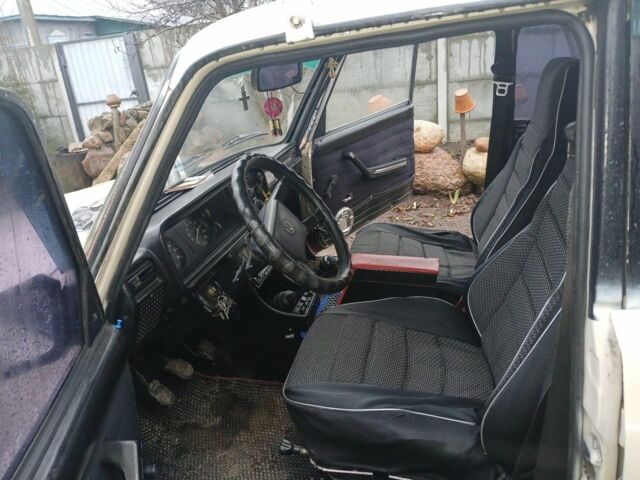 Бежевый ВАЗ 2107, объемом двигателя 0 л и пробегом 700 тыс. км за 638 $, фото 2 на Automoto.ua