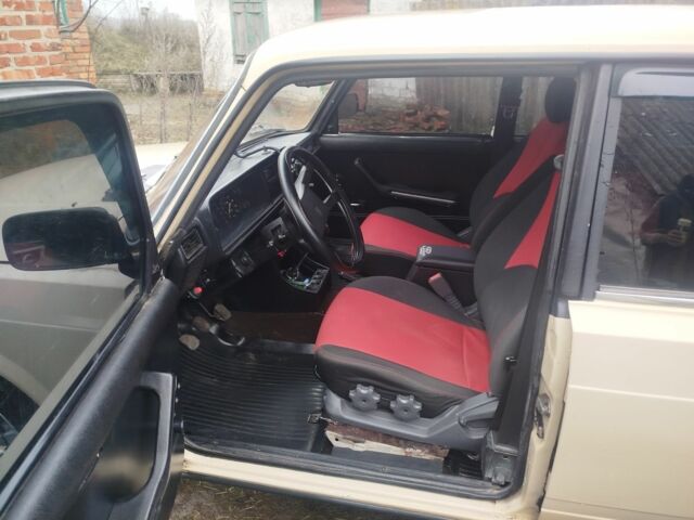 Бежевий ВАЗ 2107, об'ємом двигуна 1.5 л та пробігом 1000 тис. км за 1100 $, фото 6 на Automoto.ua