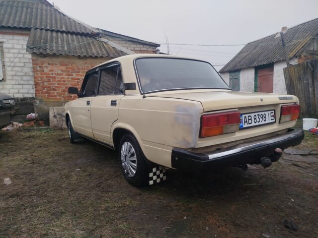 Бежевий ВАЗ 2107, об'ємом двигуна 1.5 л та пробігом 1000 тис. км за 1100 $, фото 4 на Automoto.ua