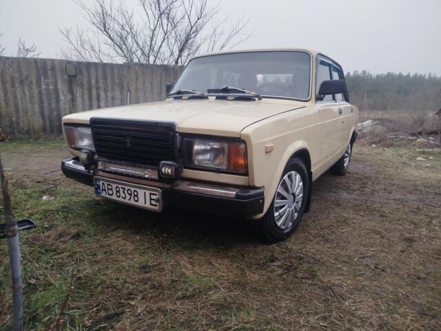 Бежевий ВАЗ 2107, об'ємом двигуна 1.5 л та пробігом 1000 тис. км за 1100 $, фото 5 на Automoto.ua