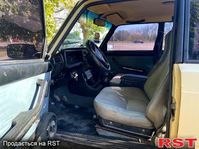 Бежевый ВАЗ 2107, объемом двигателя 1.5 л и пробегом 0 тыс. км за 1000 $, фото 4 на Automoto.ua